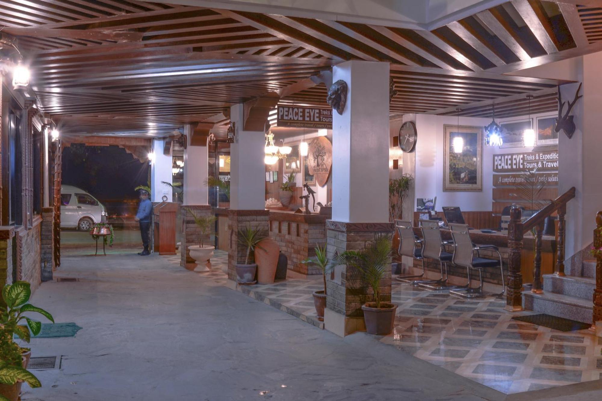 פוקהרה Hotel Raniban Arcade מראה חיצוני תמונה