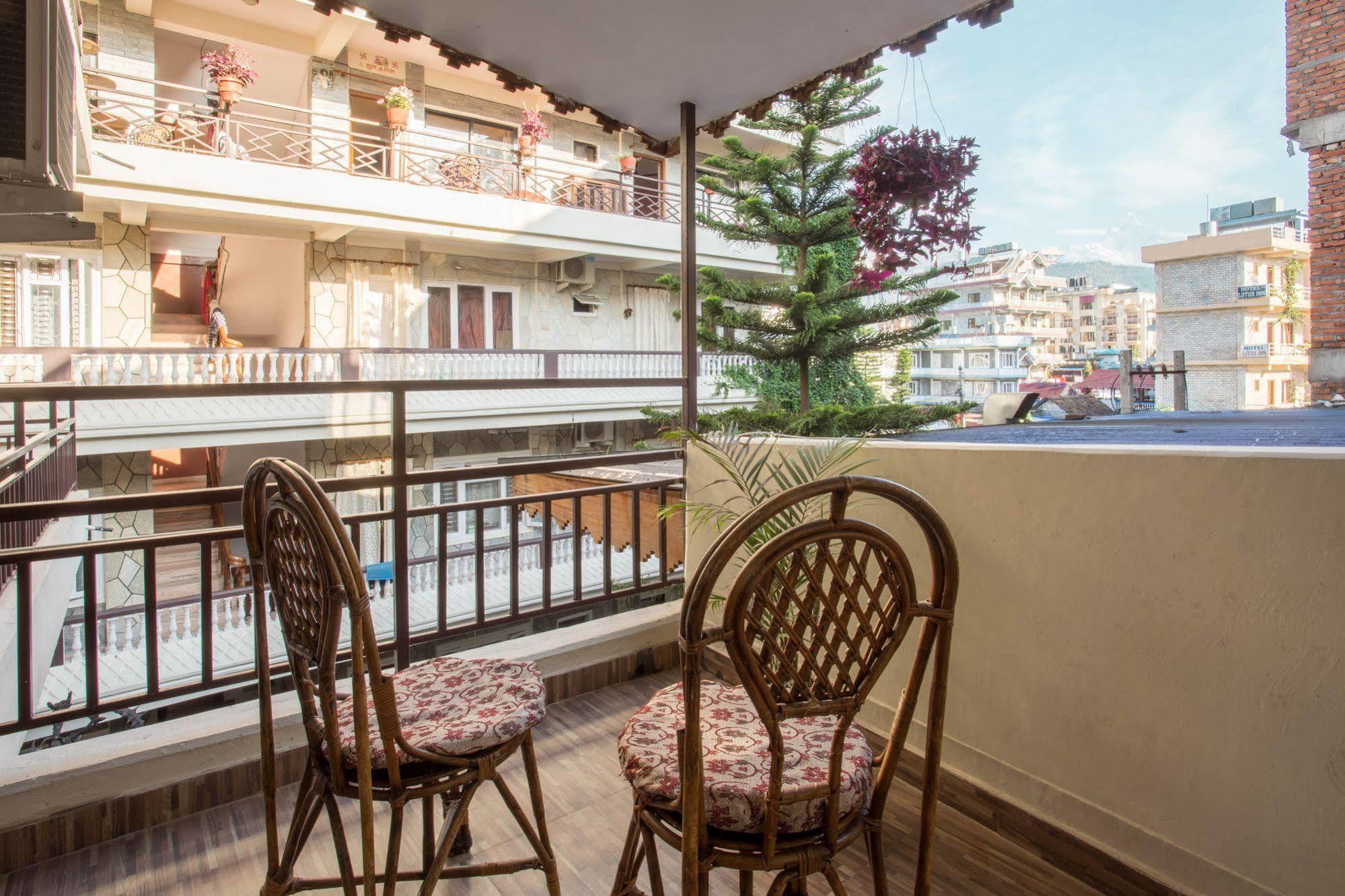 פוקהרה Hotel Raniban Arcade מראה חיצוני תמונה